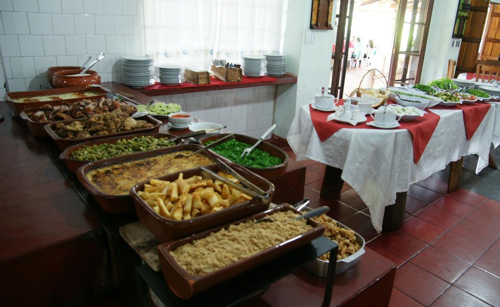Pousada Fazenda Buracao 莫科卡 外观 照片